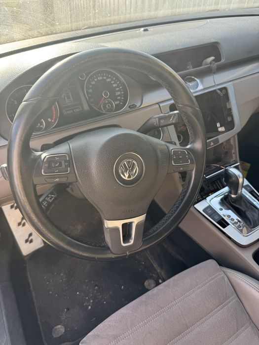 Volan vw passat b6 b7 CC golf 6 tiguan touran 12 butoane cu padele