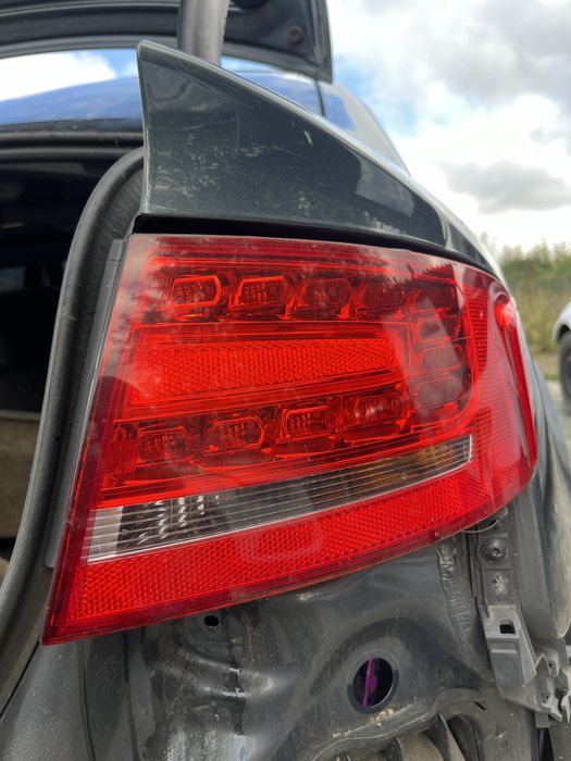Stop Led stanga dreapta aripa spate audi a4 b8 2008-2012