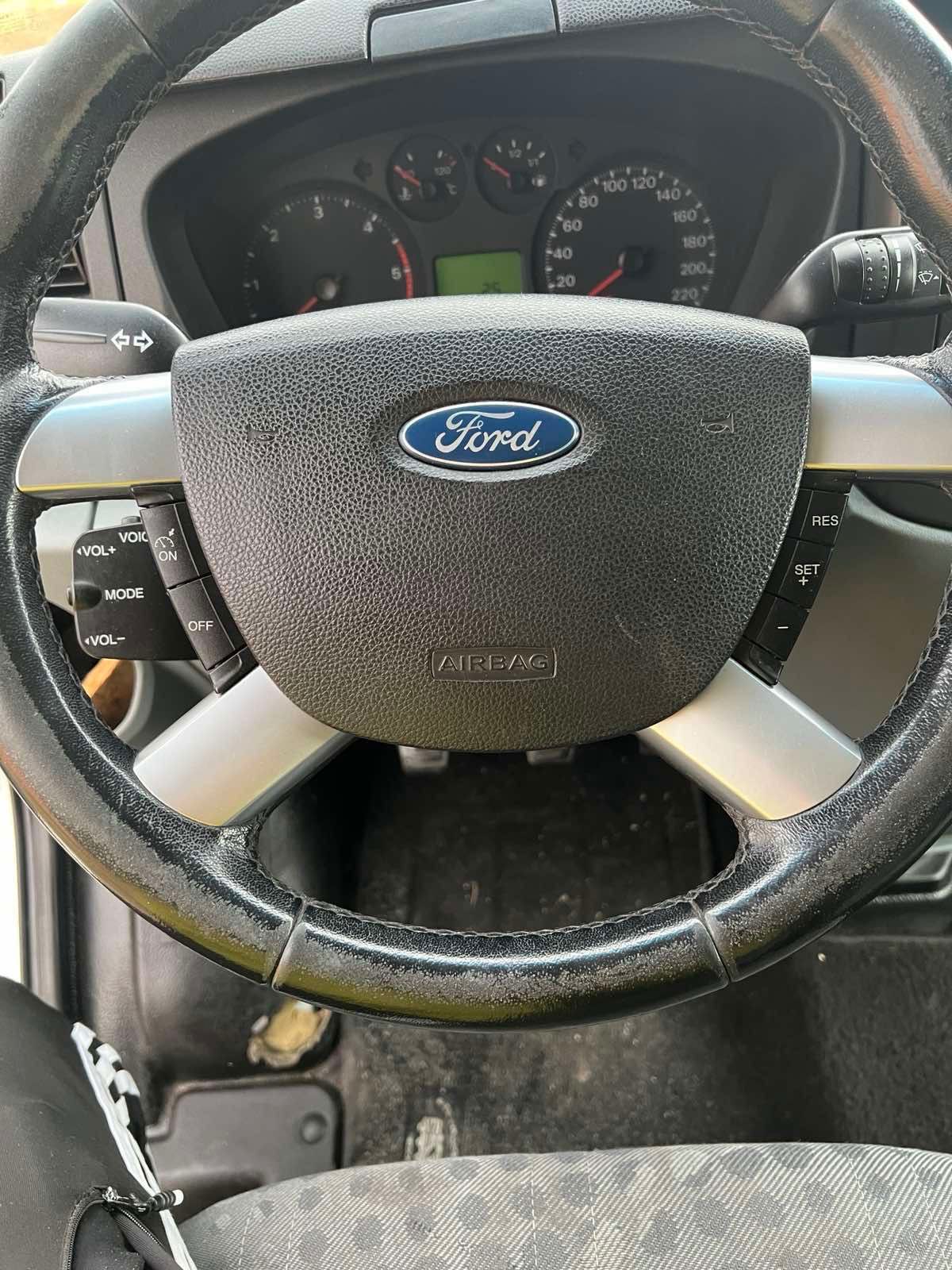Ford Transit 2010г.