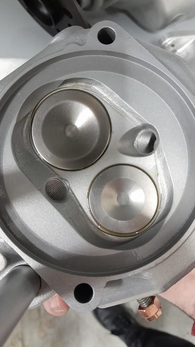 Service auto aer condiționat,motoare, distribuții lanț, orice auto.