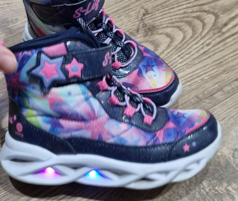 Светещи боти Skechers 32