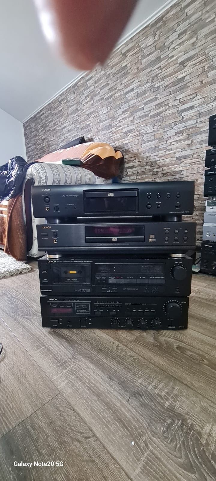 Vând 2 amplificatoare 7.1 Onkyo TX SR313 și Yamaha DSP-AX620
