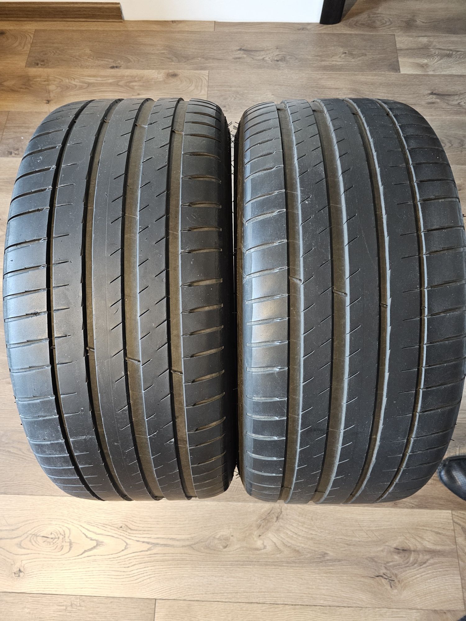 Vând jante audi r20