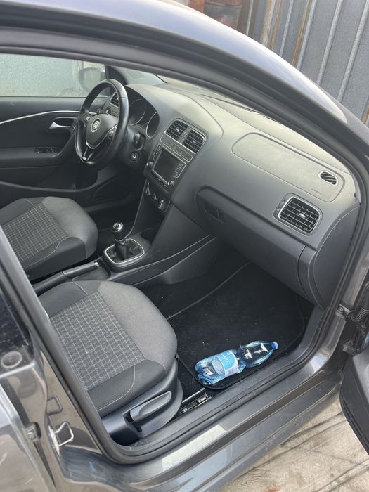 Vw Polo/Фолксваген Поло 2017 г 1.0 бензин за части