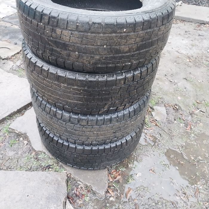 Продам. Покрышки.  Зима. Состояние. Норма