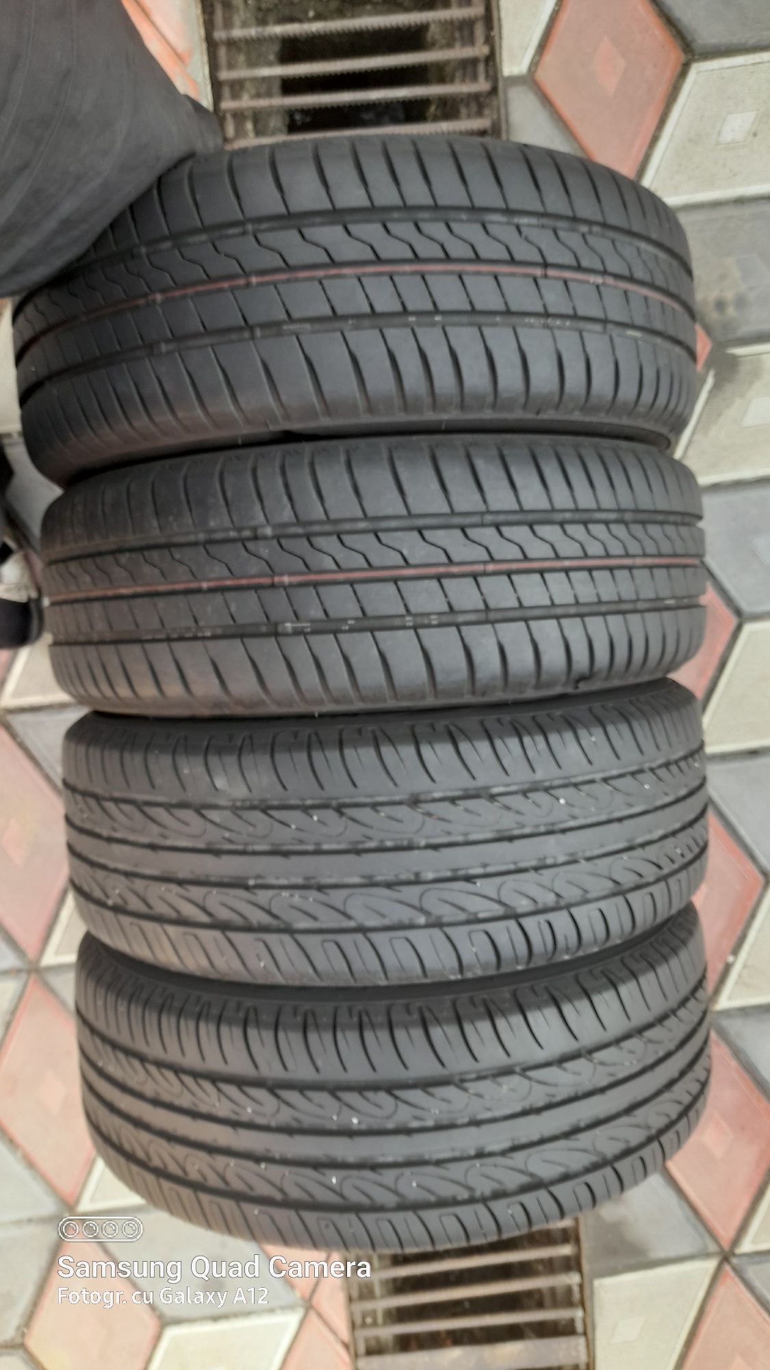 Vand 4 anvelope de vara 195 55 r16 FIRESTONE foarte bune din 2019