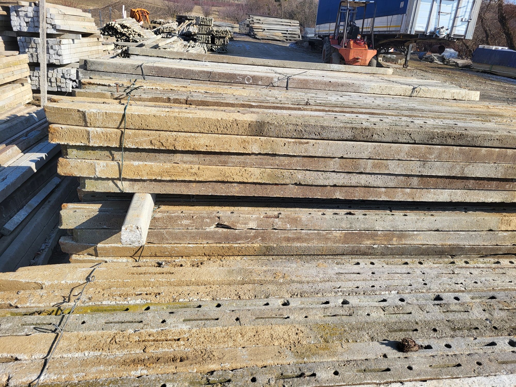 Stalpi din beton!