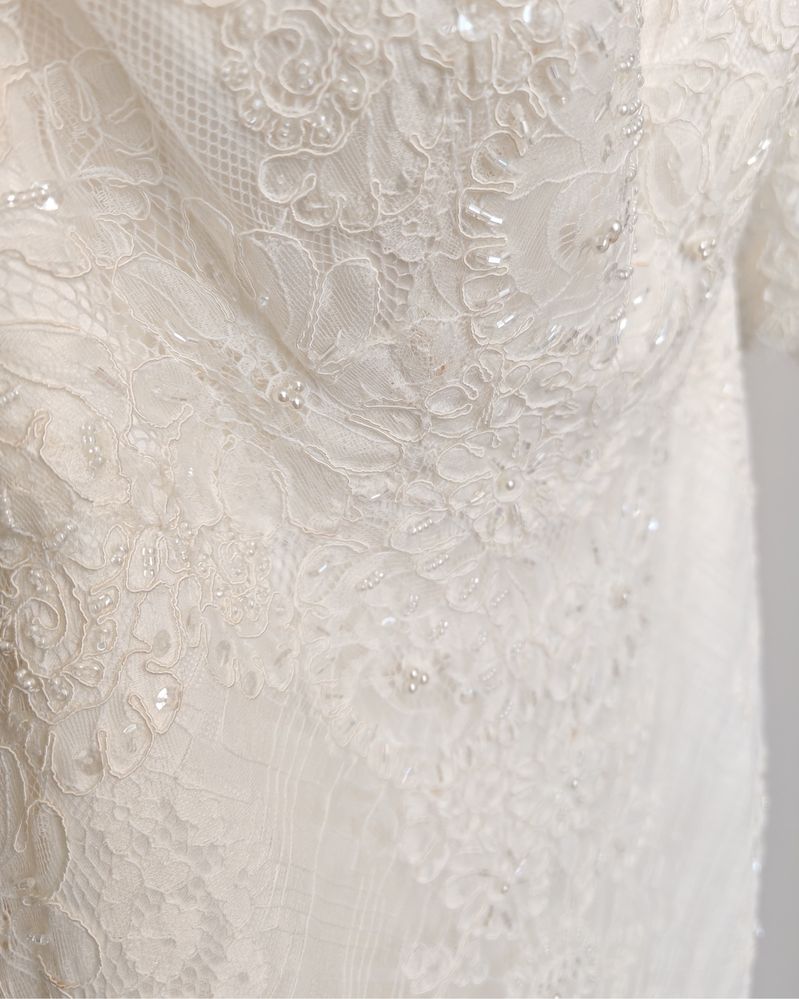 Vand rochie de mireasa
