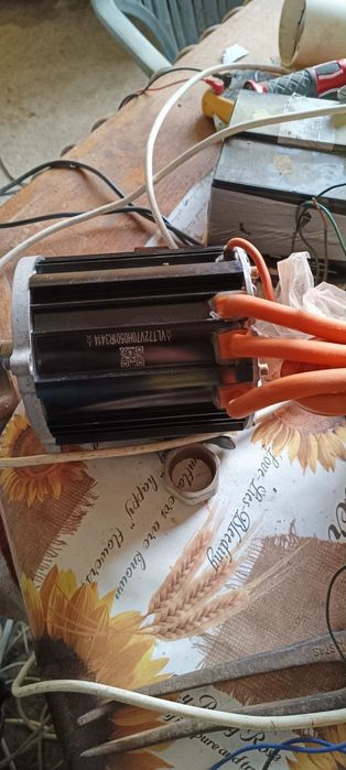 Vând motor de triciclu 3900w nou cu garanție