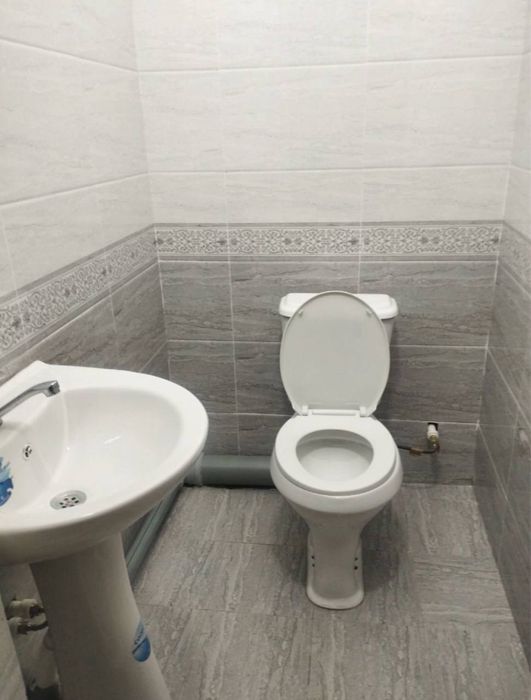 Сдаю 2 ком кв. Чистая с Евроремонтом .Карасу 6.400$