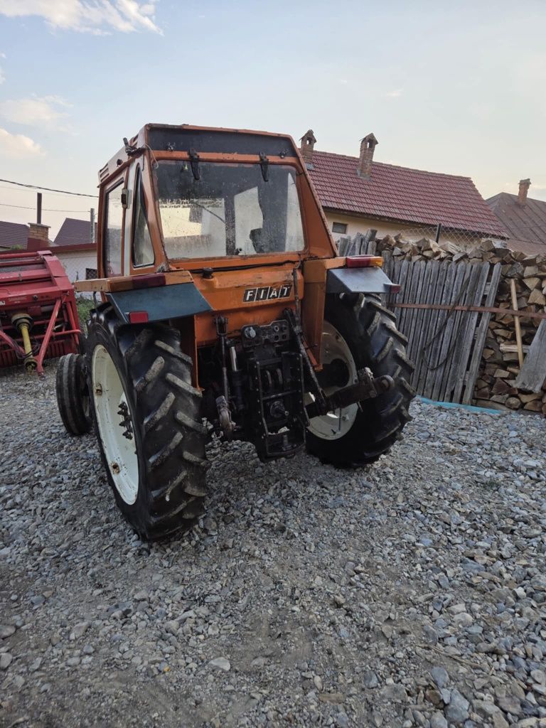 Tractor fiat 780 580