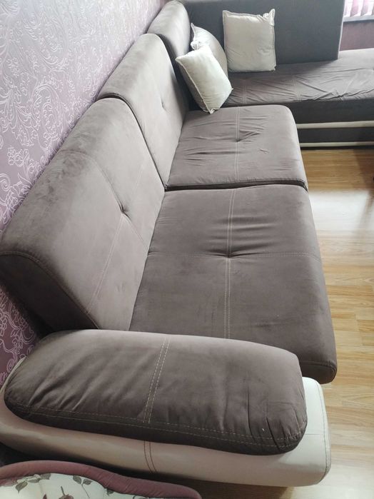 Ъглов диван 300/180/70