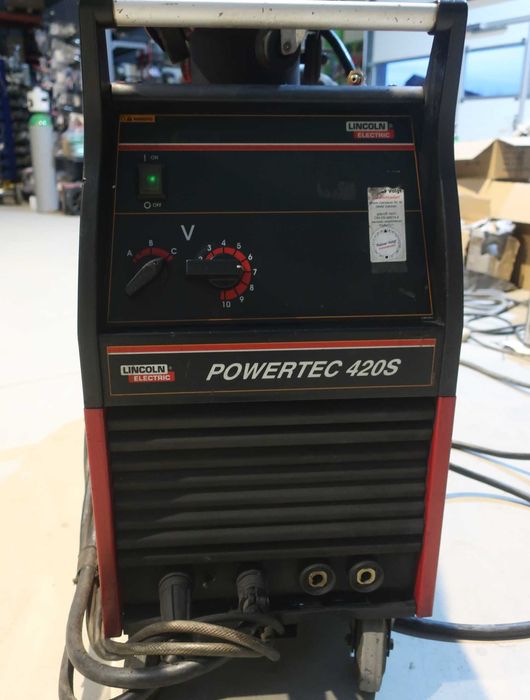 Заваръчен апарат, телоподаващо, Lincoln CV 400