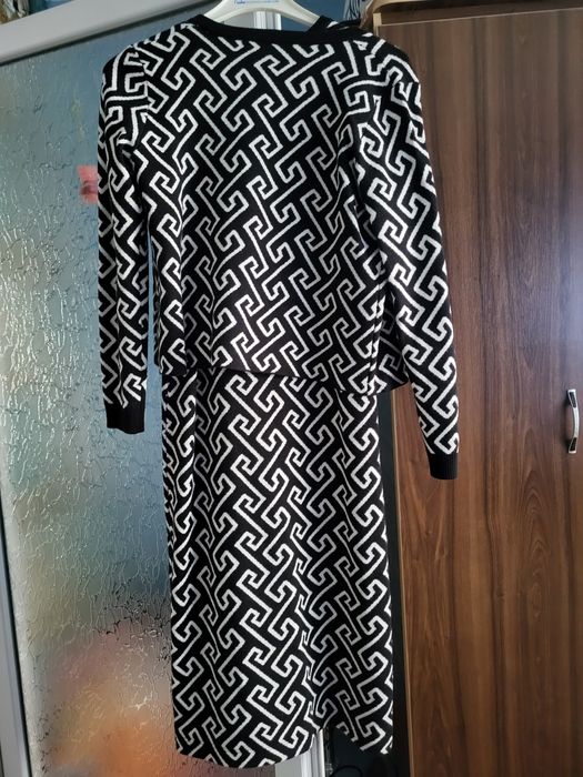 Costum damă 2 piese nou M
