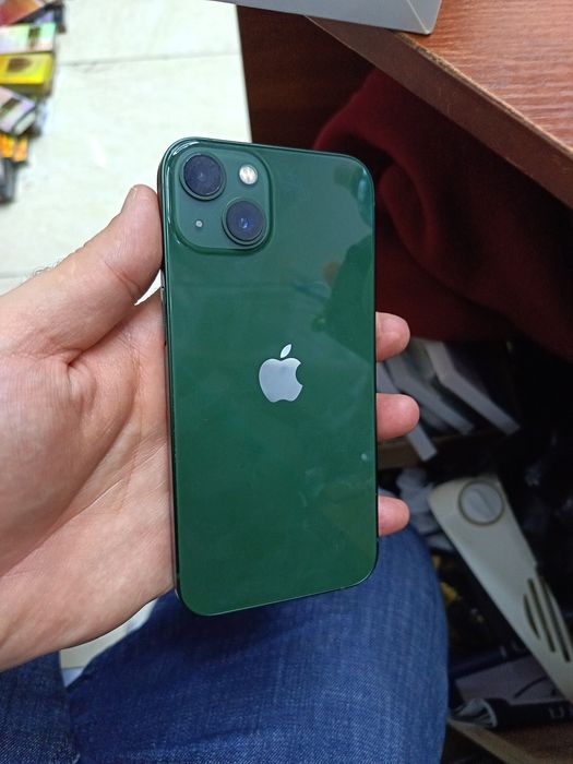 IPhone 13  Green 256 gb