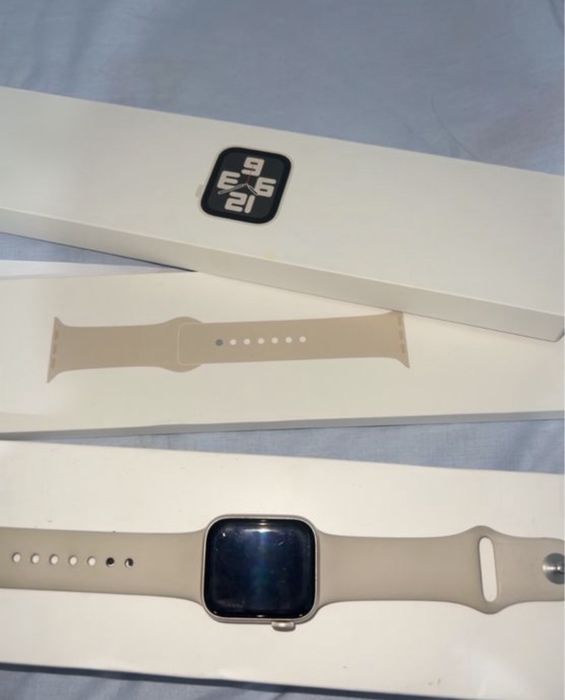 apple watch se 40мм