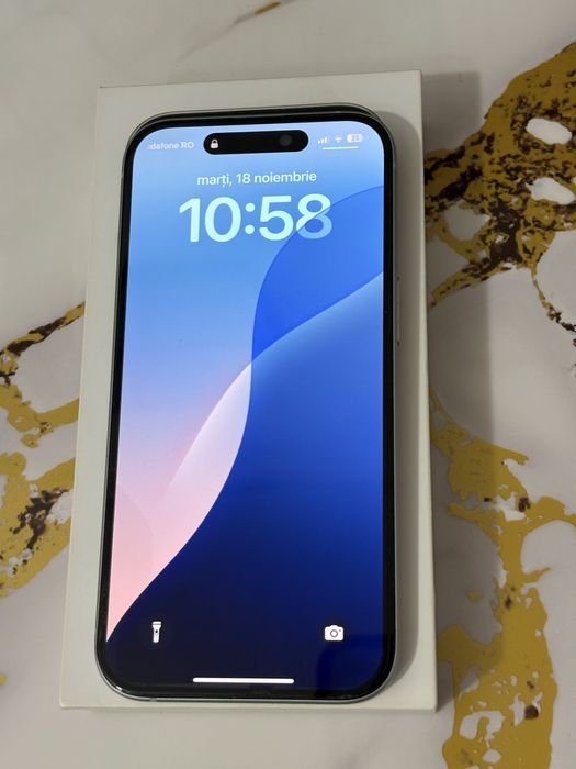 Iphone 15  Green 256 GB