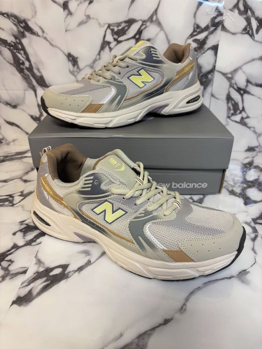New Balance 530 (44)