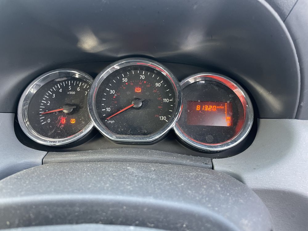 Dezmembrez Dacia Duster 1.5d 2015