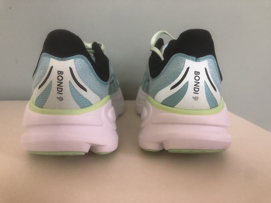 Pantofi Hoka Bondi 9 , alergare