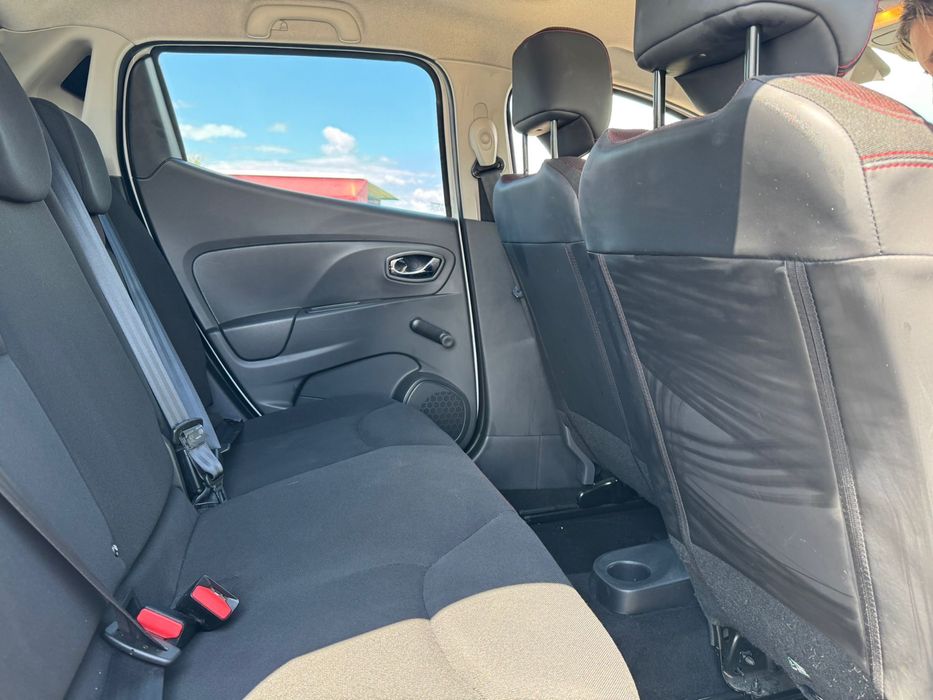 Renault Clio 2014, motor 1.2 benzină, stare bună, dotări moderne