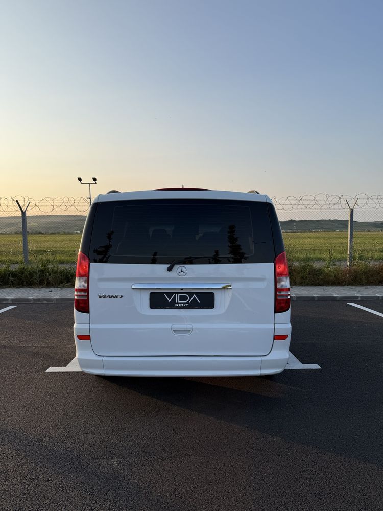 Inchiriez microbuz / duba / minivan de lux 7 locuri