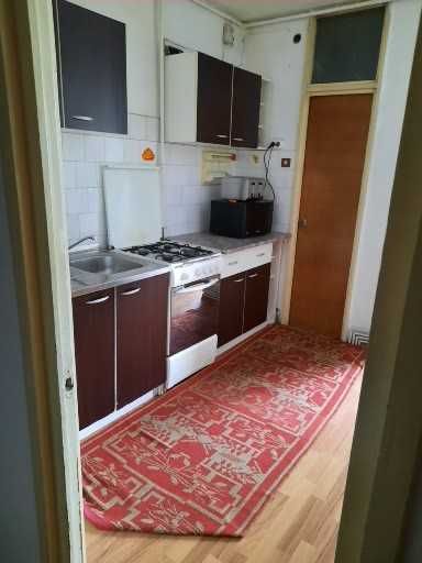 2 camere de inchiriat