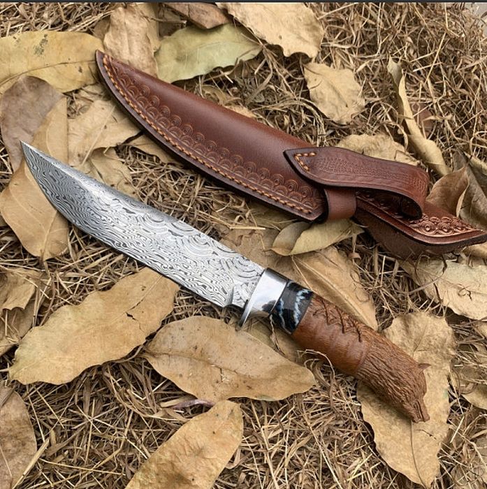 Японски ловен нож MYATO WOOLF DAMASK с кожена кания,LN429