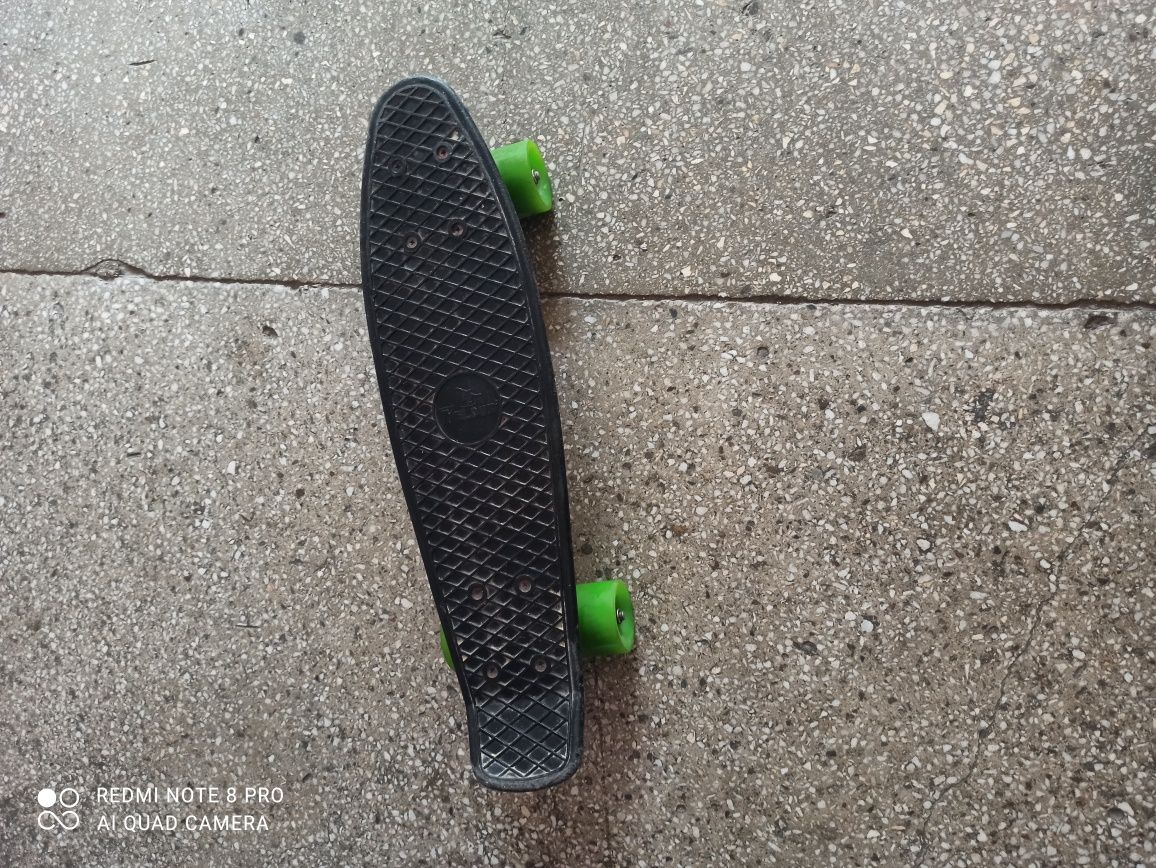 Skateboard în stare buna