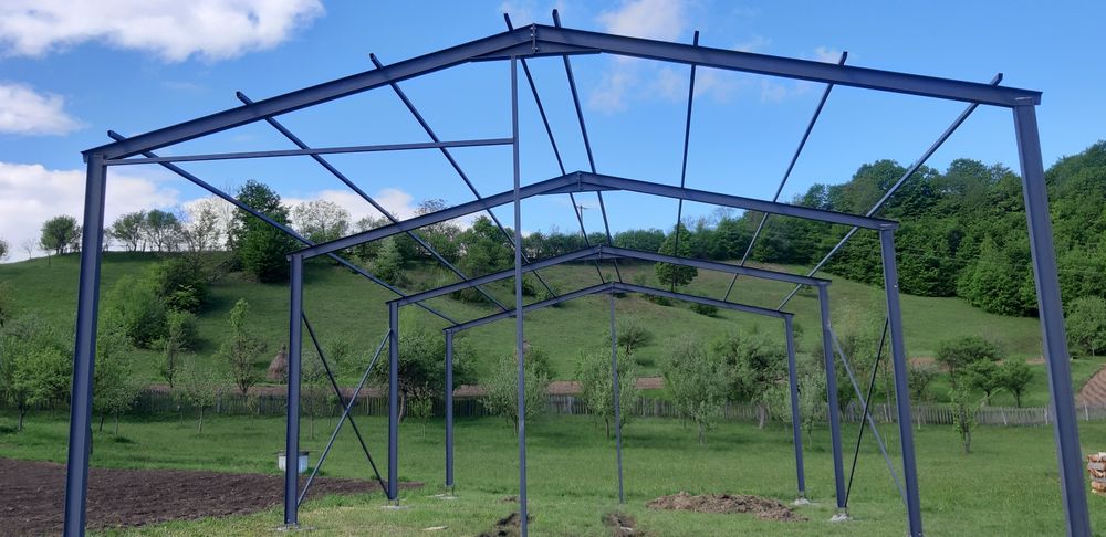 Confectonam hale metalice cu tot cu montaj la gata