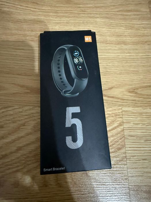 Фитнес гривни / смарт часовник