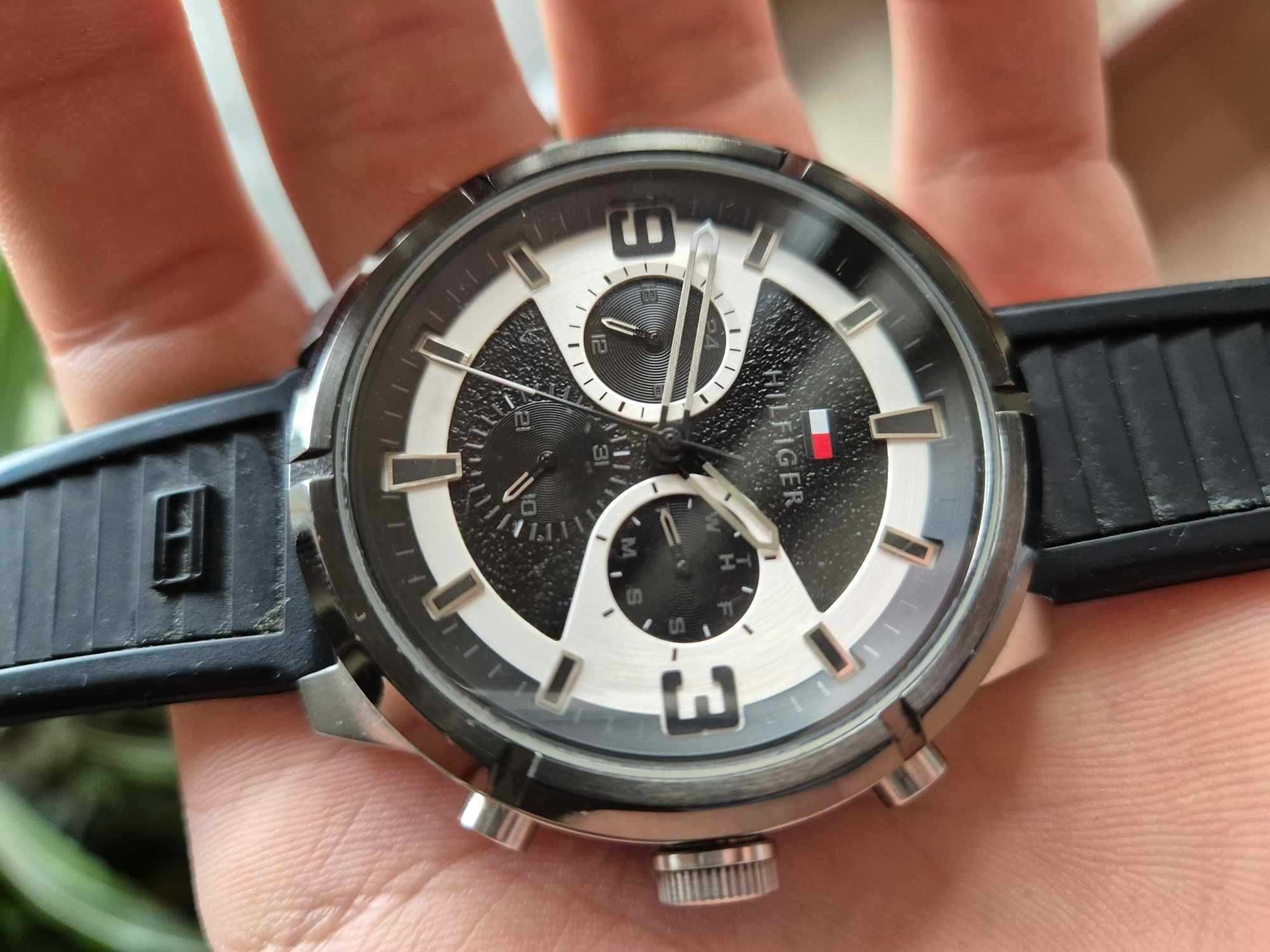 Часовник Tommy Hilfiger Wild 1792074