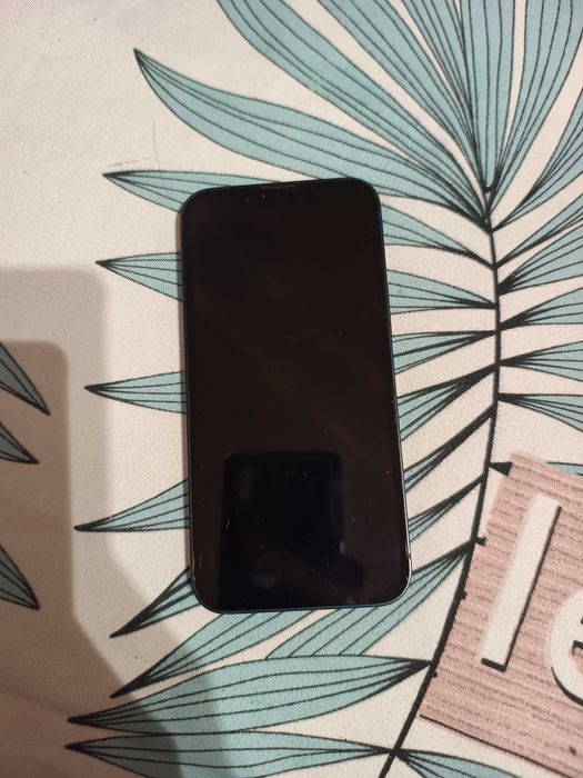 Vând iPhone 13 mini