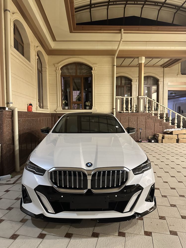BMW i5 M 35L 2024