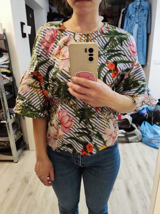 Bluză Zara inflorată