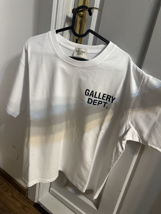Tricou Gallery Dept