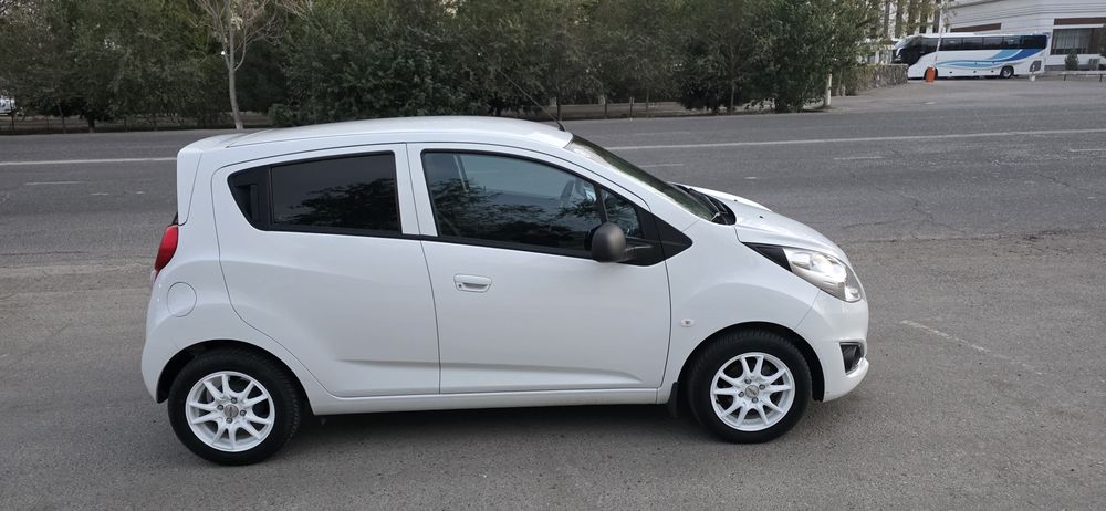 Chevrolet  Spark