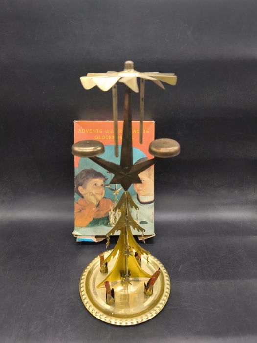 Ёлочка ГДР крутится от свечей