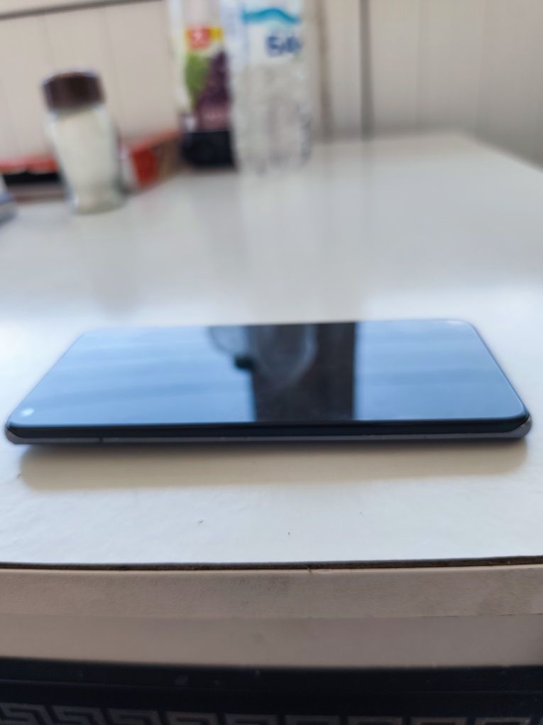 Xiaomi 11 5g 256 gb 8+3 ram