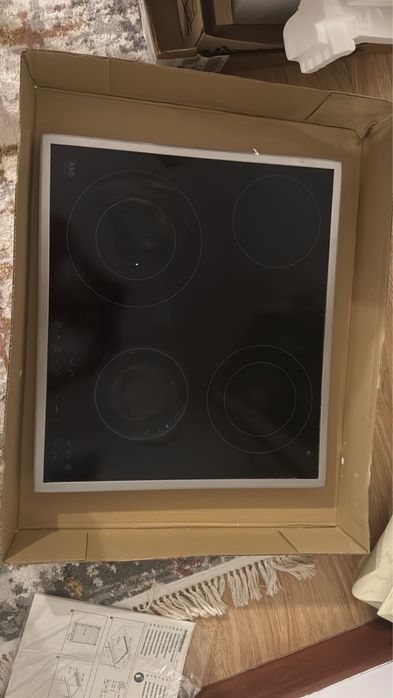 Варочная поверхность Electrolux AEG