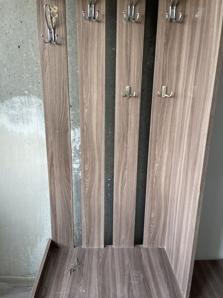 Продам прихожую