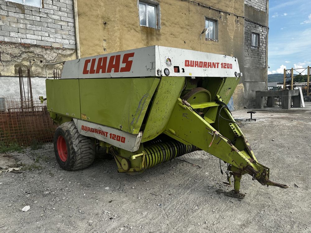 Presa balotat Claas Quadrant 1200