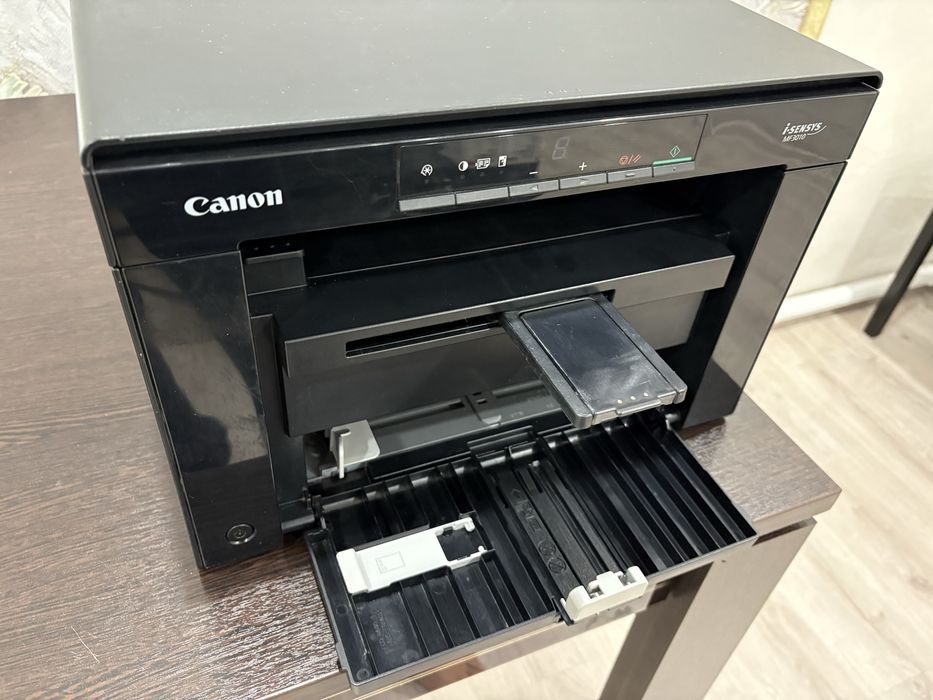 Продам мфу Canon MF3010 в идеале