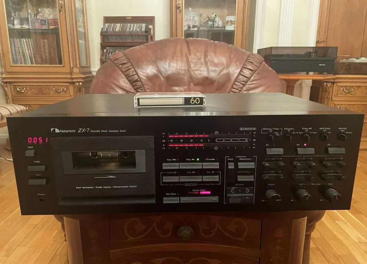 Nakamichi ZX 7 deck