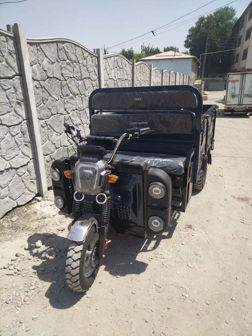 Elektra sukuter bor