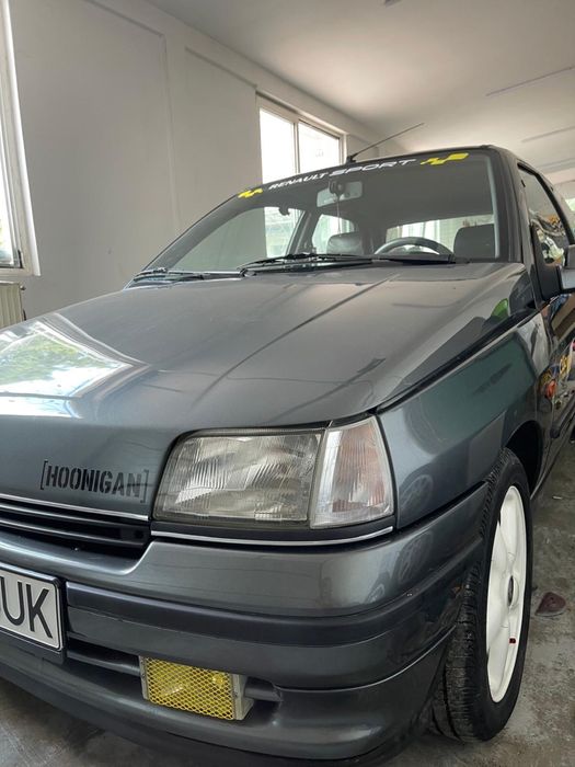 Clio Bacarra, istoric , 0 taxe , reconditionata total.