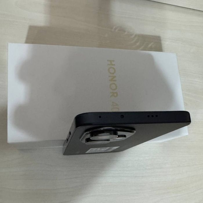 Honor 400 5G 8+8/256