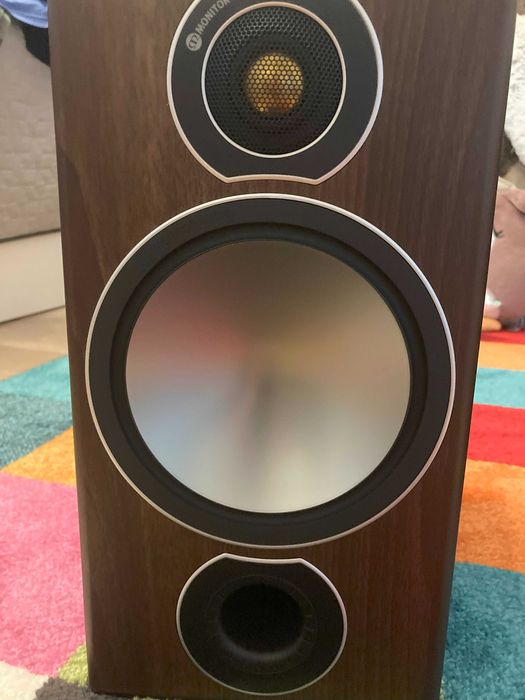 колони Monito Audio Bronze 2 + усилвател NAD C 325BEE