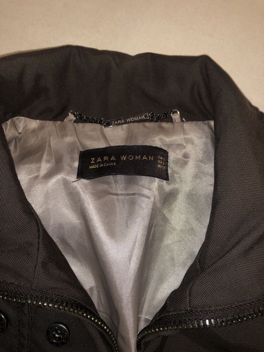 Jacheta Zara Woman, material impermeabil, noua fara eticheta, mar. S