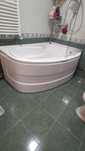Cada baie pe colt +perete sticla 140×90